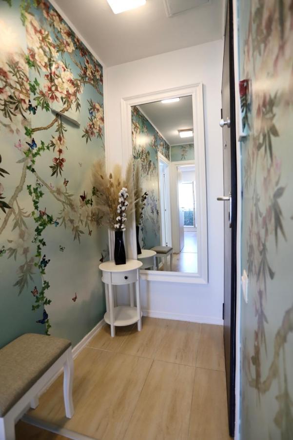 Apartament Beauty Smarald By Cosmopolis Stefanestii de Jos Екстер'єр фото